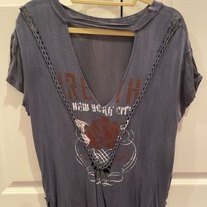 new york city rose cut out tee